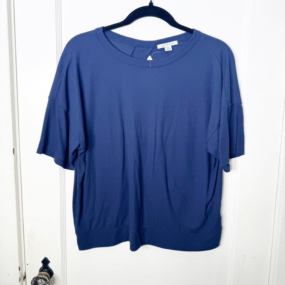 American Eagle AE Ribbed Crewneck T-Shirt Open Back Cut Out Navy Classic Style S